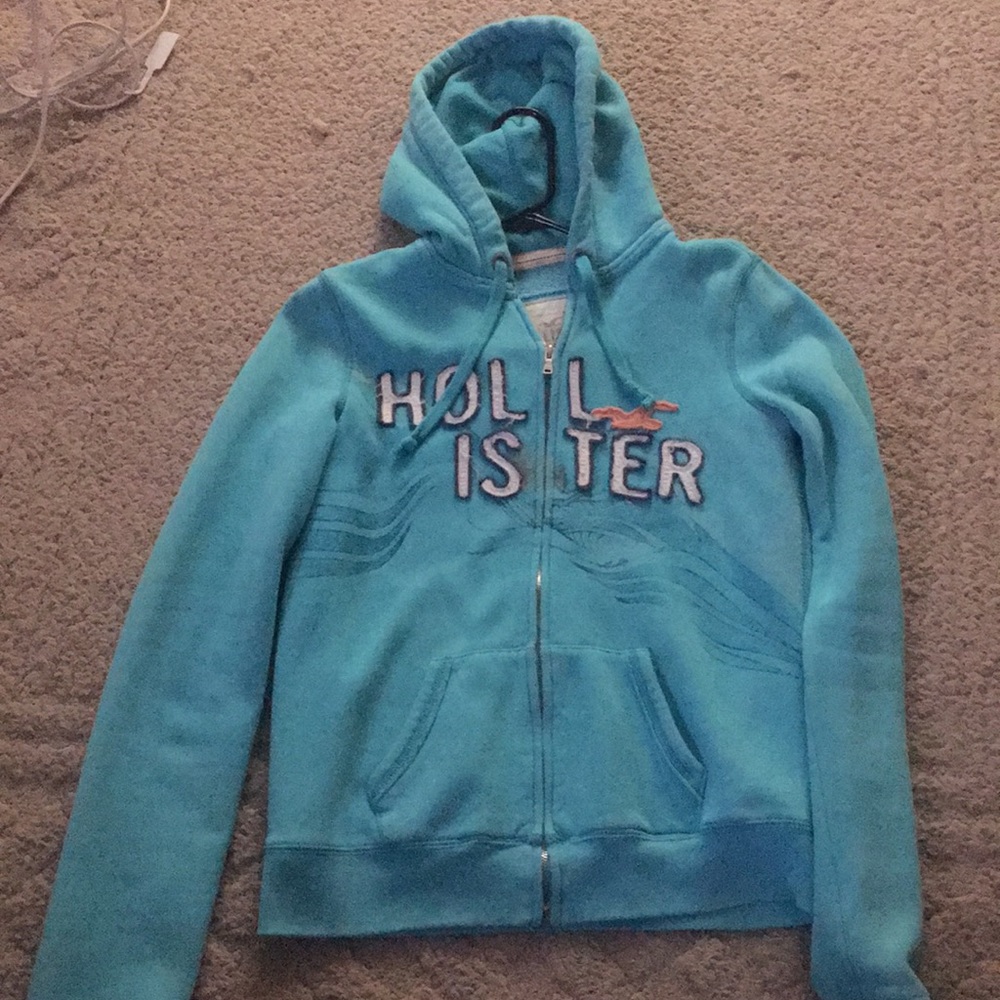 blue Hollister hoodie